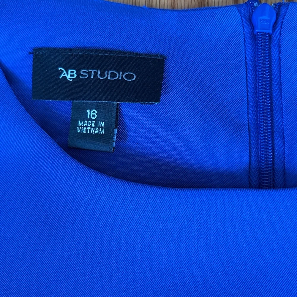NWT AB Studio Vibrant Royal Blue Dress. Size:16 - Picture 4 of 8